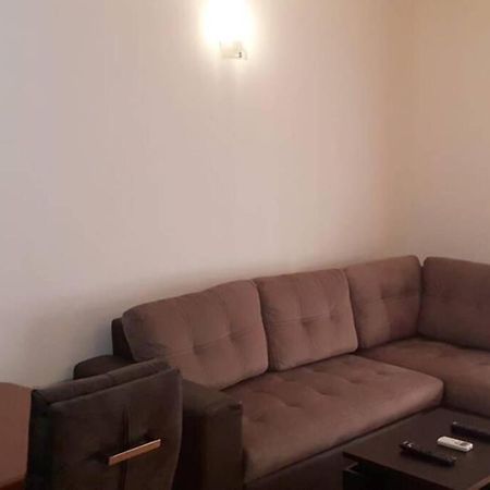 Apartman Franko - Uz Parking PUY Exterior foto