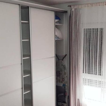 Apartman Franko - Uz Parking PUY Exterior foto
