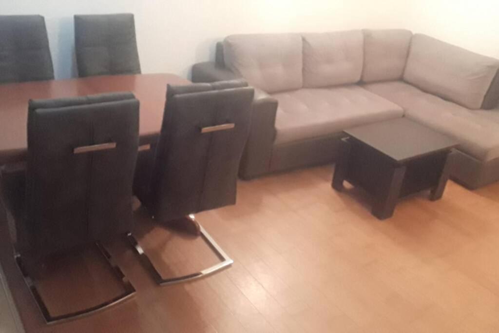 Apartman Franko - Uz Parking PUY Exterior foto