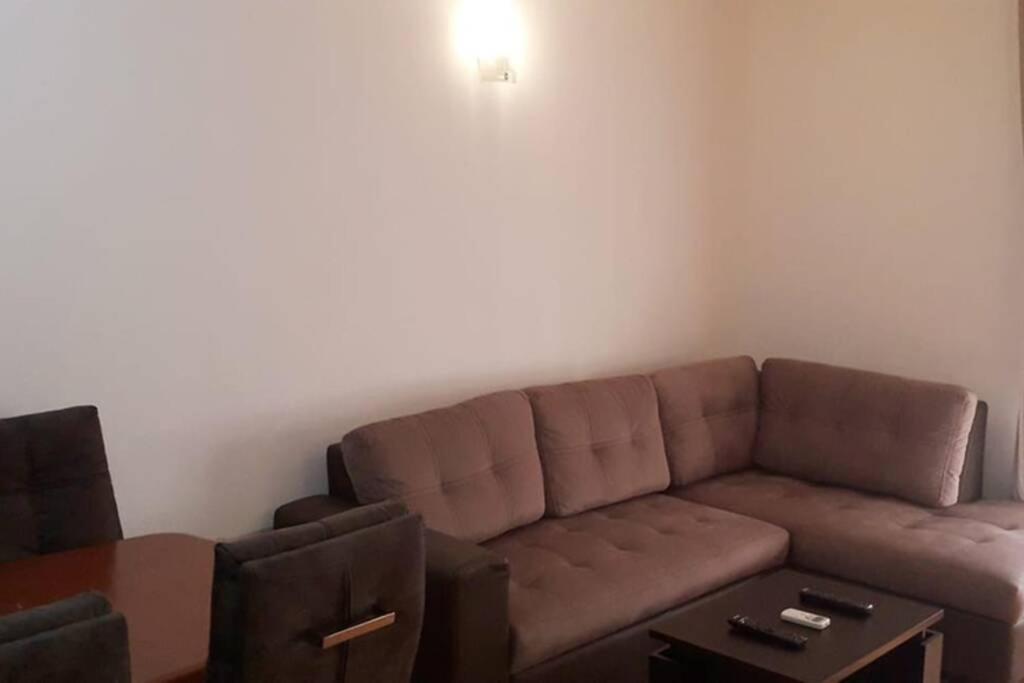 Apartman Franko - Uz Parking PUY Exterior foto